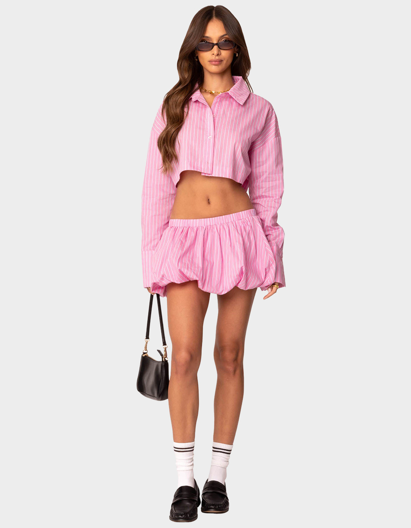 EDIKTED Hila Pinstripe Cropped Button Up Shirt image number 1
