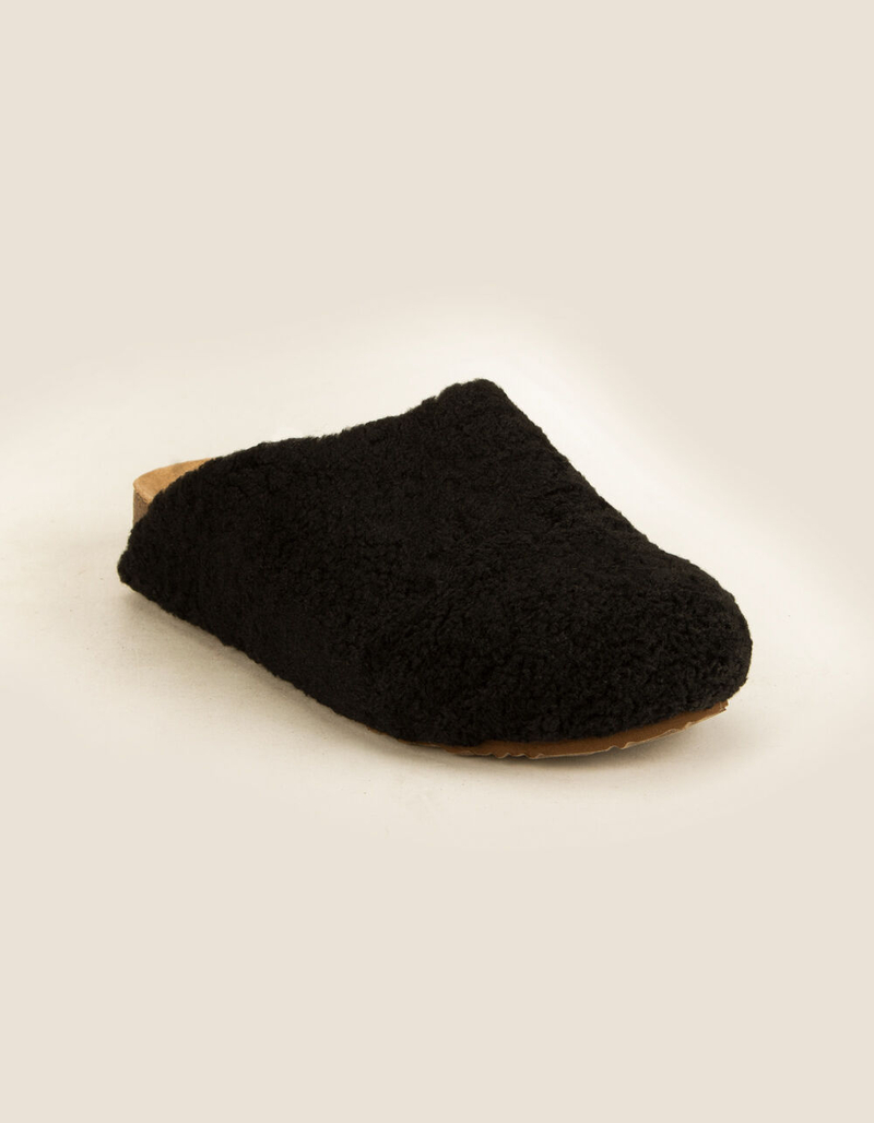 vesa steve madden