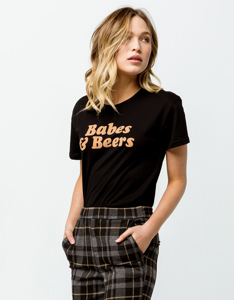 LIRA Babes & Beers Black Womens Tee image number 2