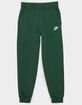 NIKE Sportswear Club Fleece Boys Joggers image number 2