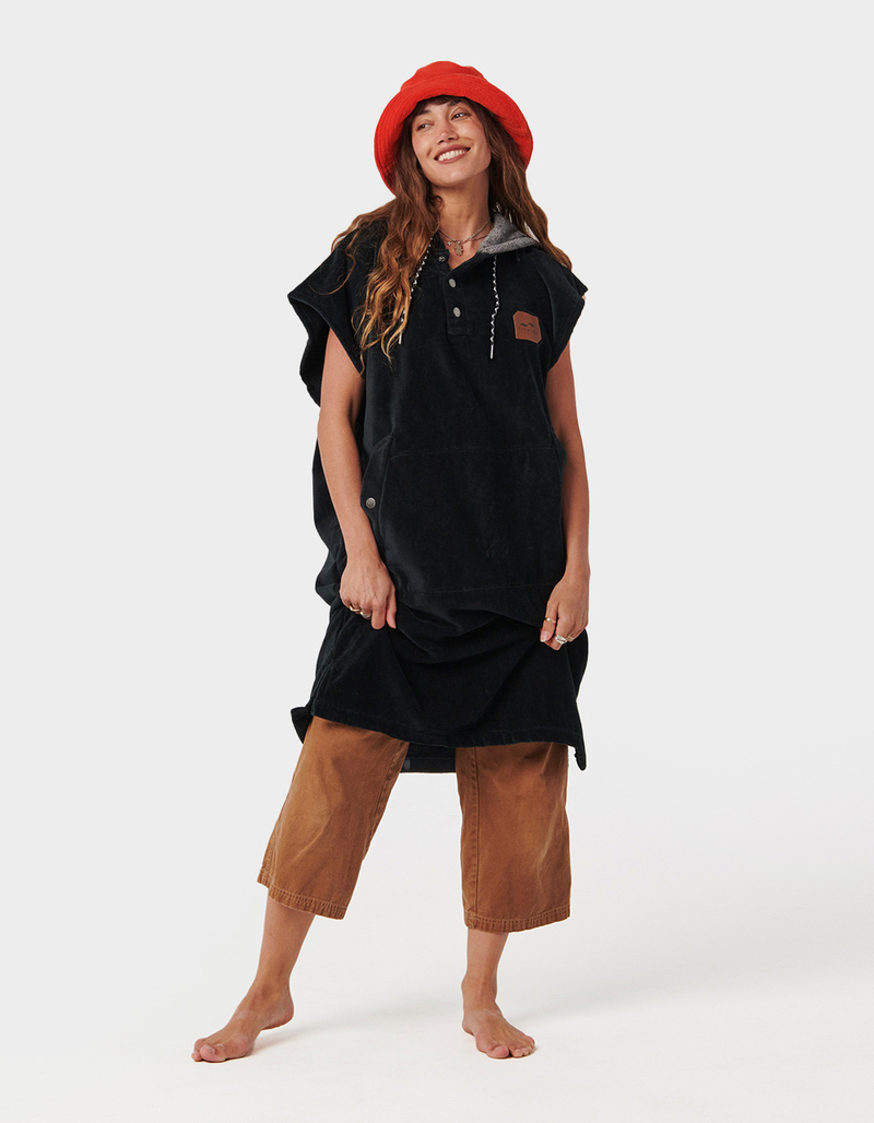 SLOWTIDE The Digs Poncho image number 0