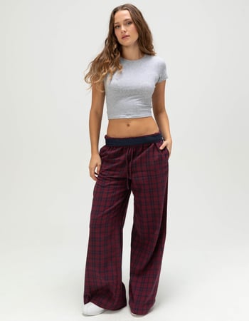 BOZZOLO Womens Cropped Tee Alternative Image