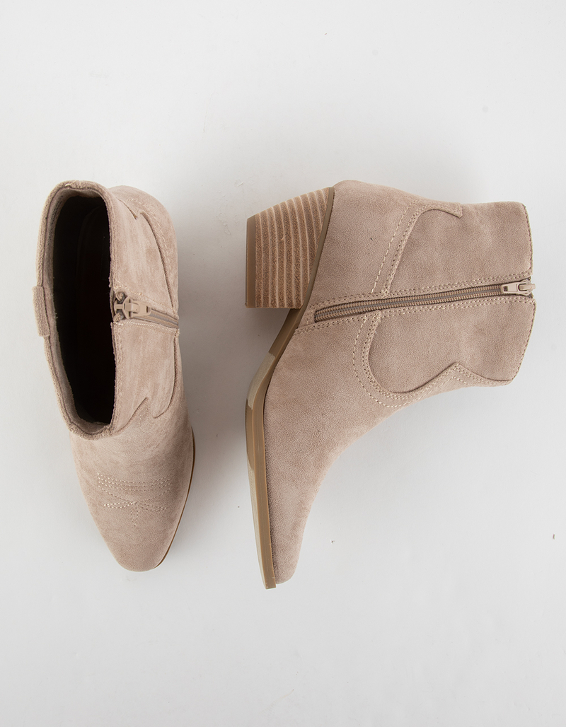 DOLCE VITA Pueblo Short Western Womens Boots image number 4