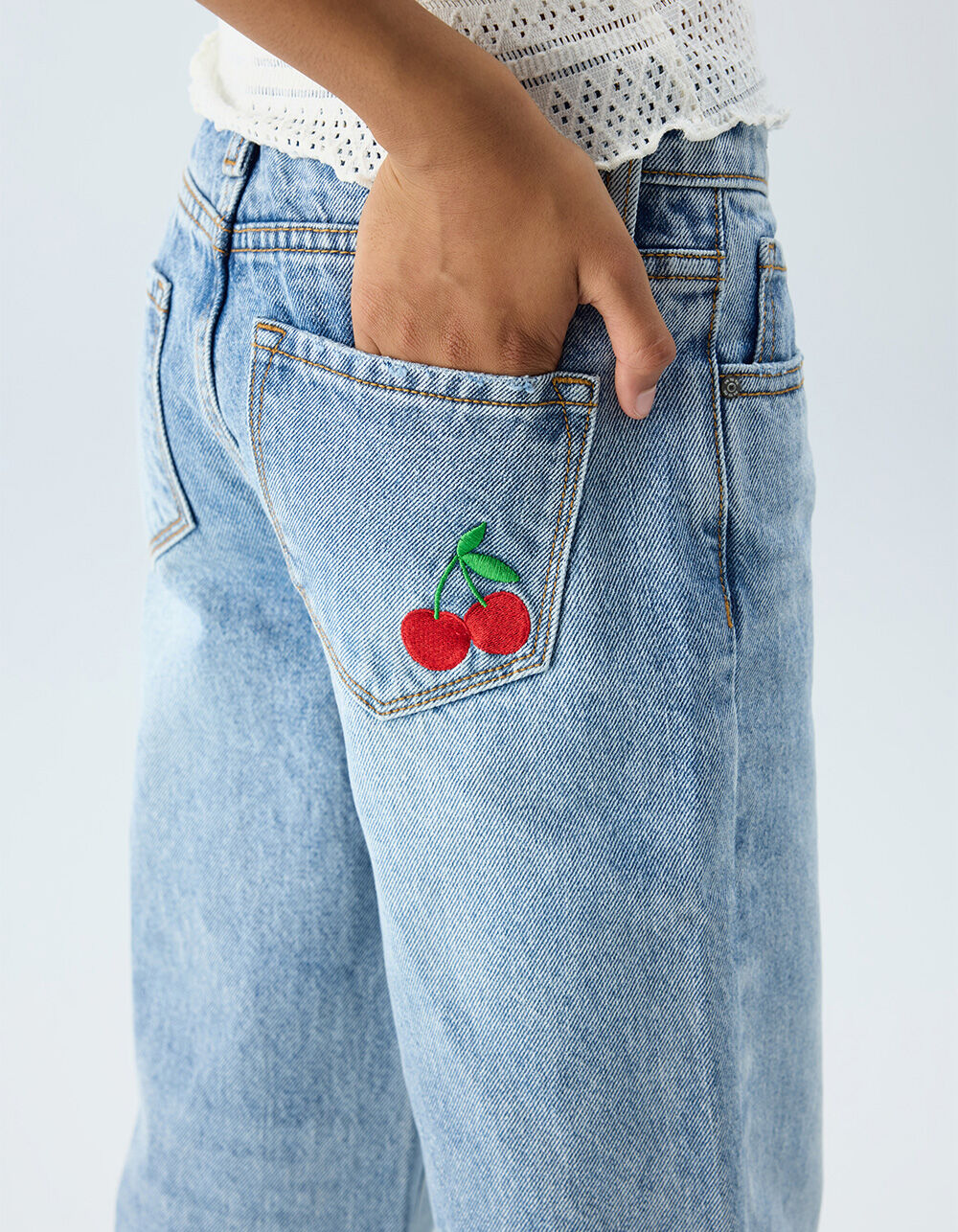 RSQ Girls Embroidered Cherry Pocket Wide Leg Jeans - LIGHT WASH