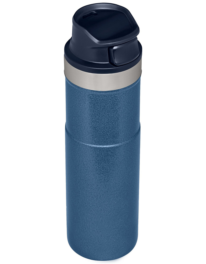 STANLEY 20 oz Classic Trigger-Action Travel Mug image number 1