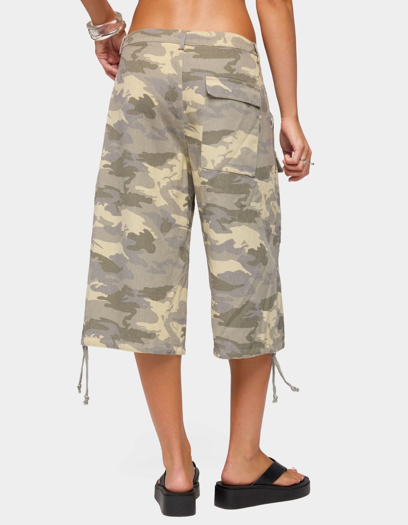 EDIKTED Camo Cargo Bermuda Shorts image number 2