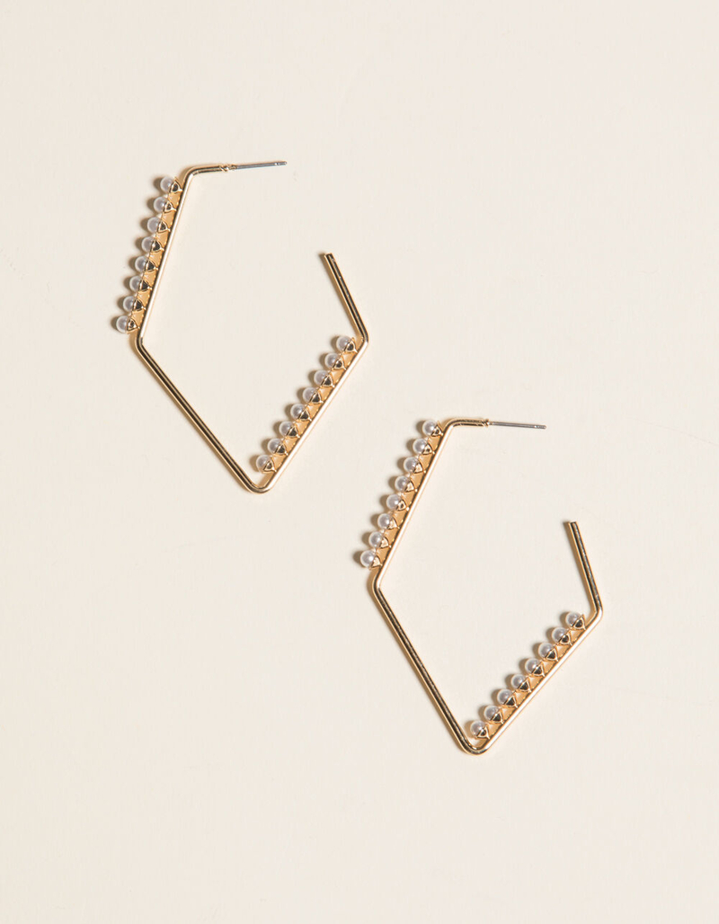 WEST OF MELROSE Geometric Pearl Earrings image number 0
