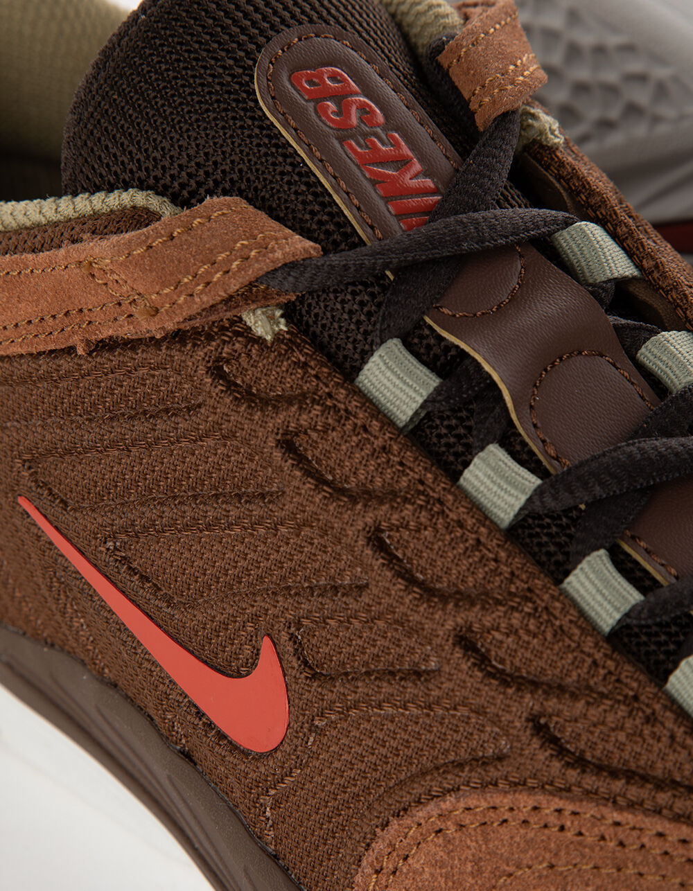 brown nike sb shoes