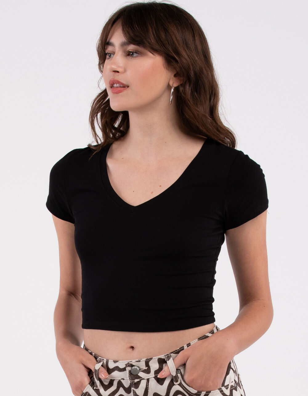 BOZZOLO Womens V Neck Tee - BLACK 