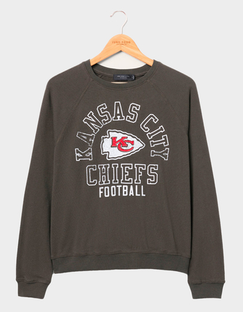 JUNK FOOD Kansas City Chiefs Flocked Raglan Crew Womens Sweatshirt Primary Image
