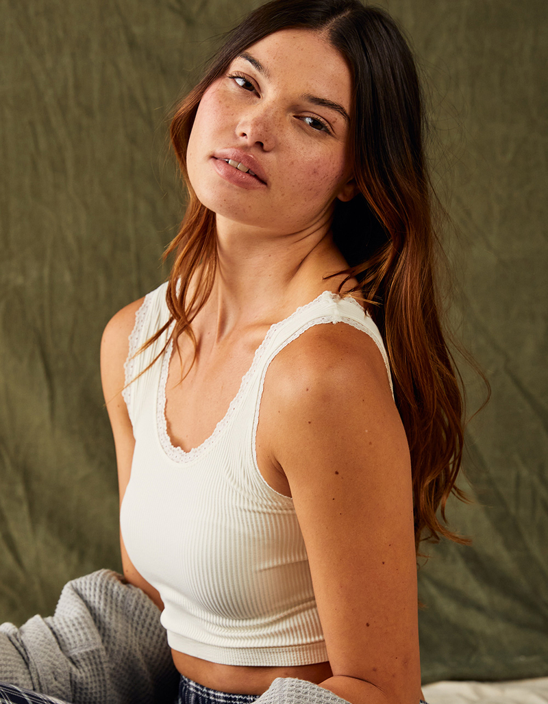 FULL TILT Seamless Lace Trim Womens Tank Top image number 0