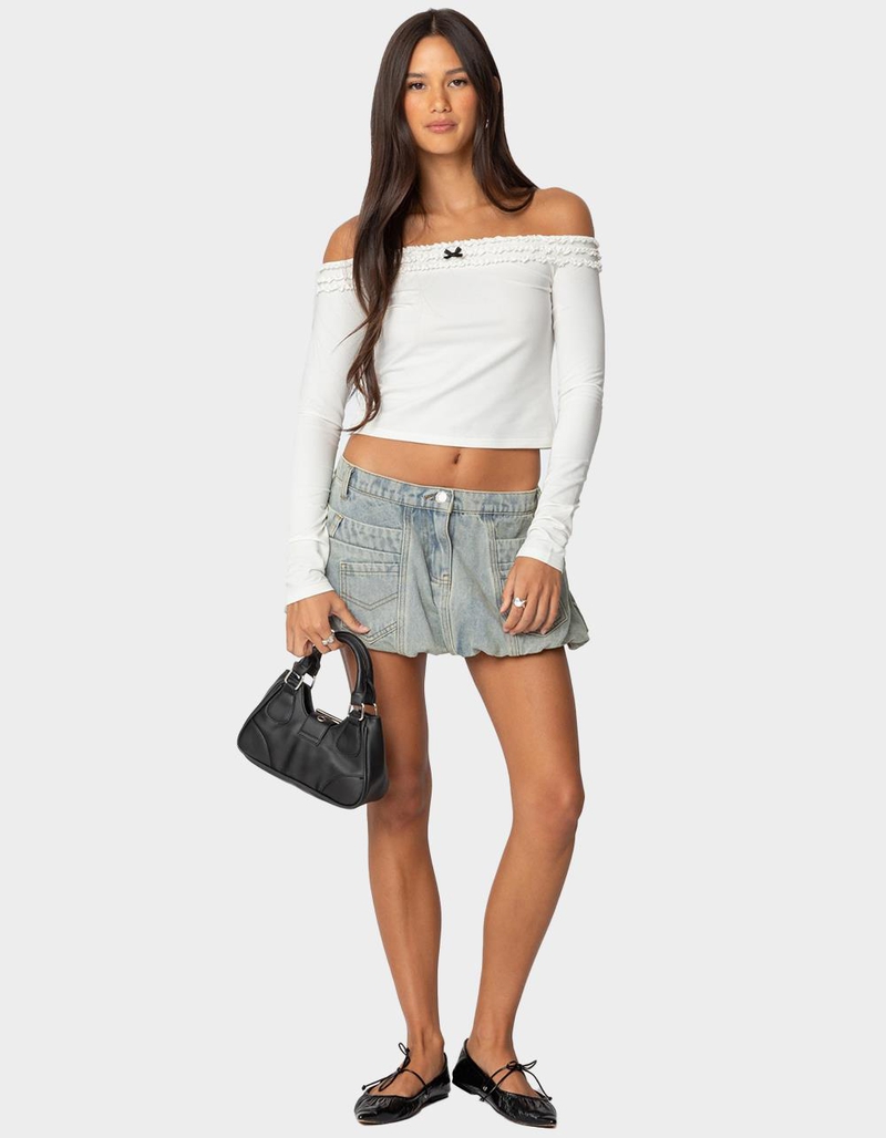 EDIKTED Gia Ruffled Off Shoulder Top image number 4