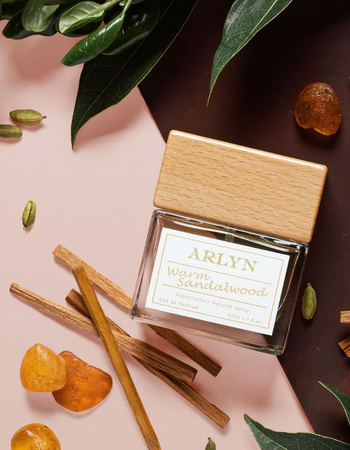 ARLYN Warm Sandalwood Perfume  Alternative Image