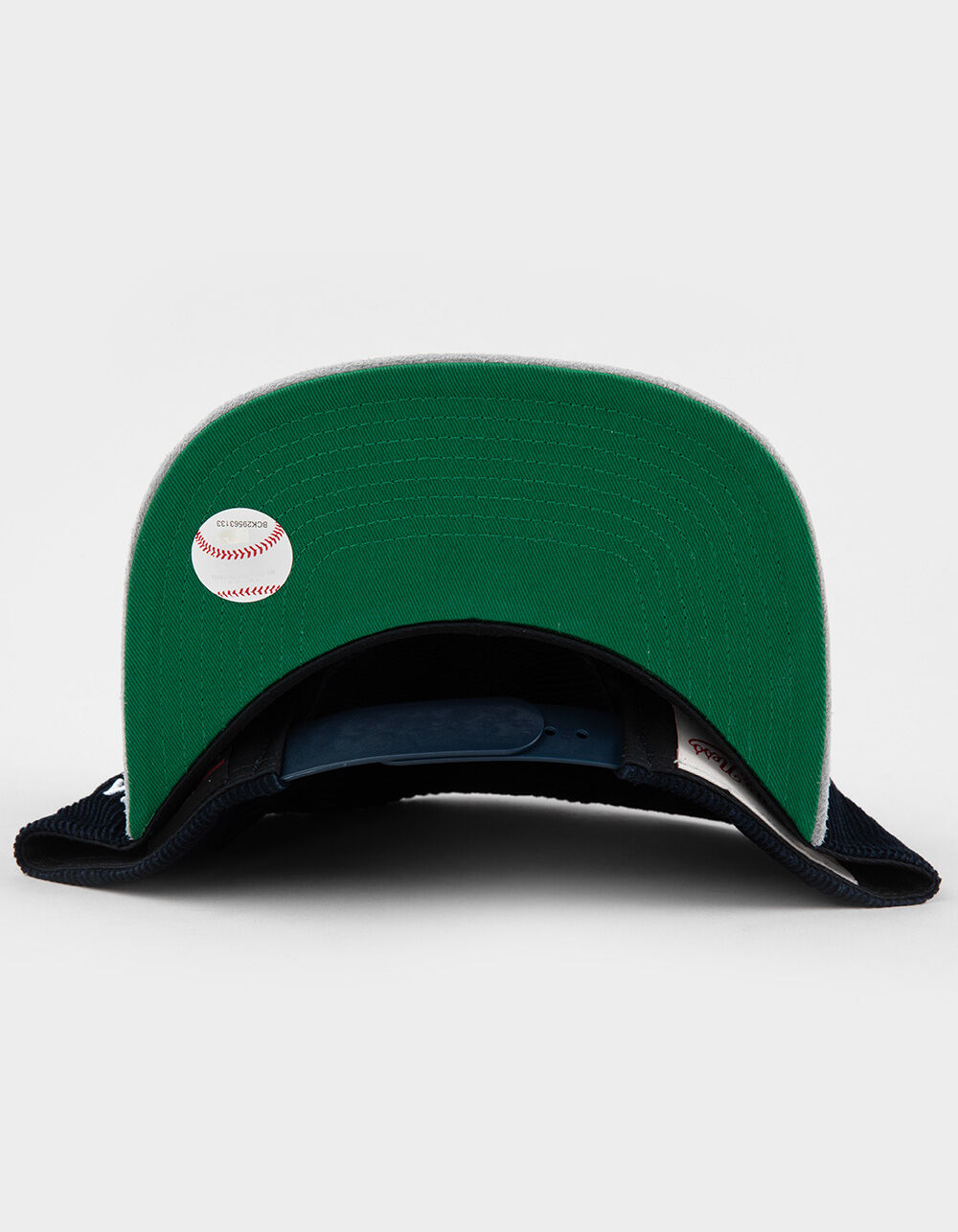 MITCHELL & NESS New York Yankees Corduroy Snapback Hat - BLUE