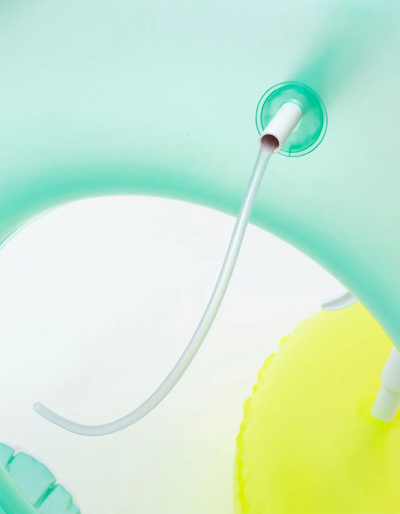 SUNNYLIFE Sonny The Sea Creature Pool Ring Soakers image number 4