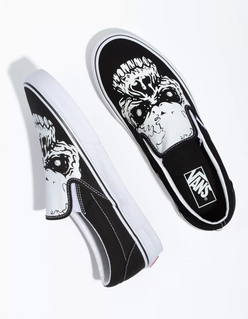 VANS TM Glow Skulls Classic Slip-On Shoes image number 4