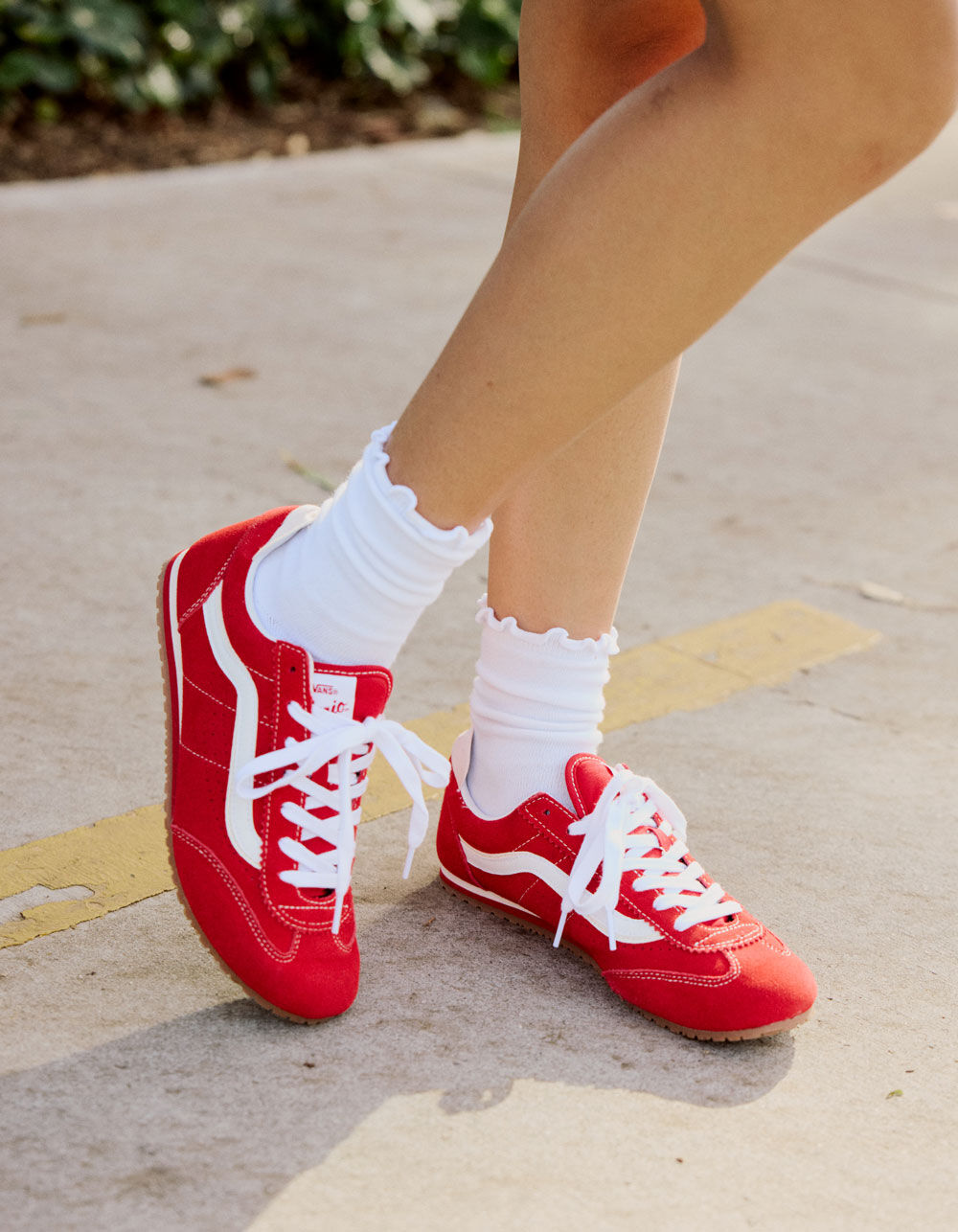 未使用 VANS SUPER LOWPRO レッド 赤 24.5 スーパーロープロ| VANS（ヴァンズ）公式ストア