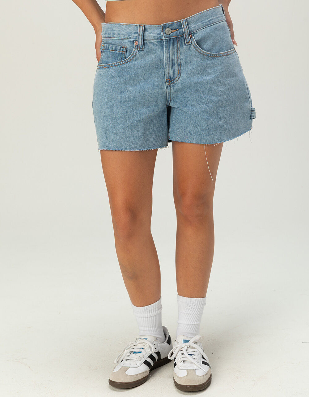 RSQ Womens Low Rise Baggy Carpenter Shorts - LIGHT WASH - 29 | Tillys