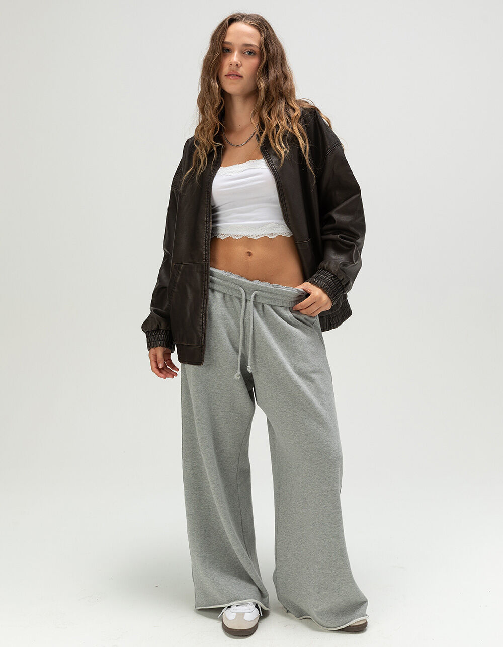 RSQ Womens Low Rise Sweatpants - HEATHER GRAY | Tillys