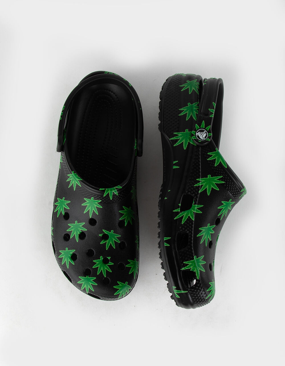 CROCS Classic Hemp Leaf Mens Clogs - Black Green - 10 | Tillys