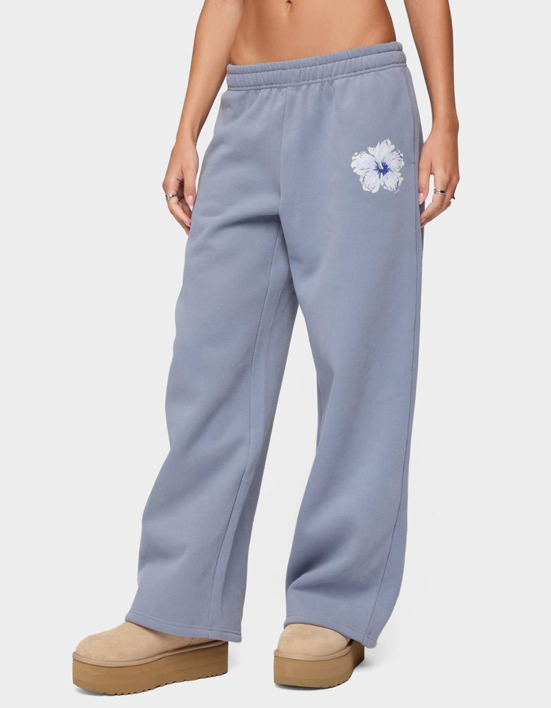 EDIKTED Tropical Bloom Sweatpants image number 0