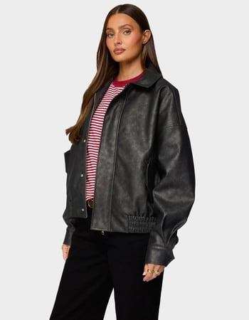 EDIKTED Mori Oversized Faux Leather Jacket Alternative Image