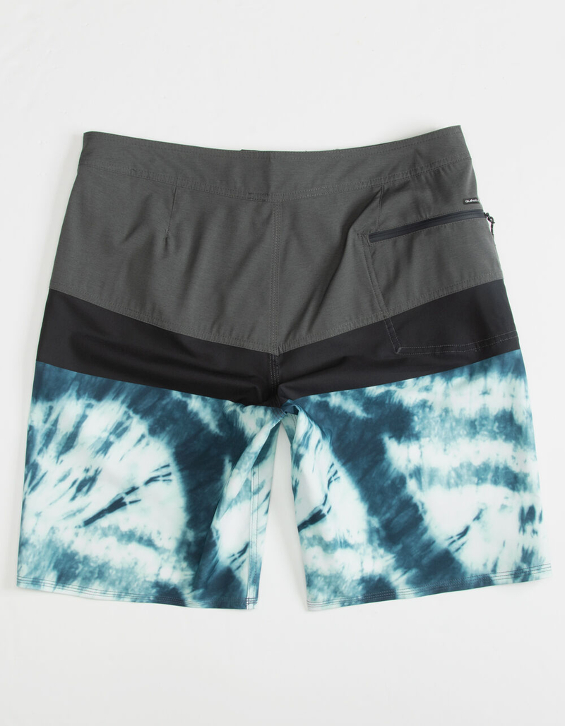 QUIKSILVER Surfsilk Panel Mens Boardshorts image number 1