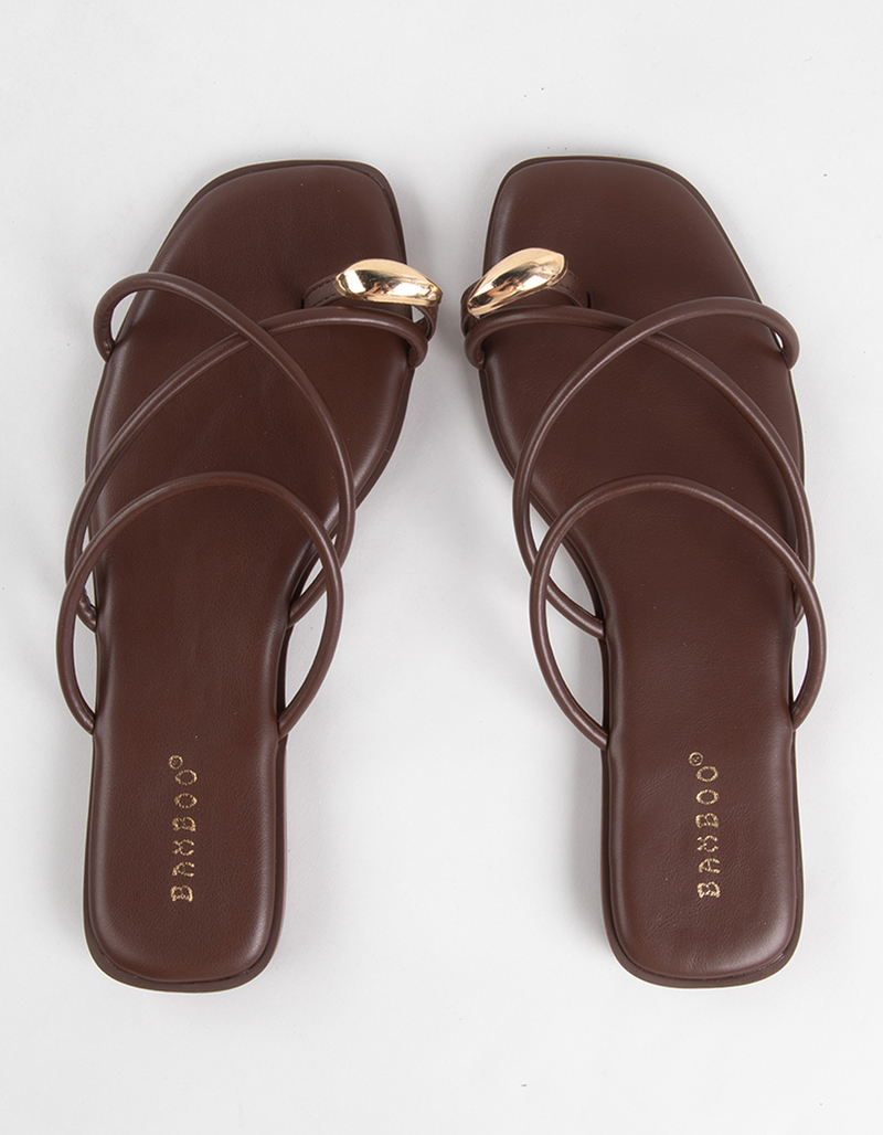 BAMBOO Hint Womens Toe Sandals image number 6