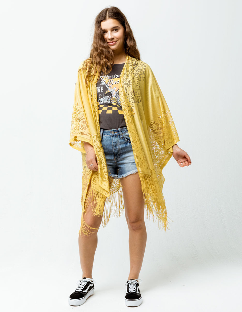 DO EVERYTHING IN LOVE Lace Mustard Womens Kimono image number 3