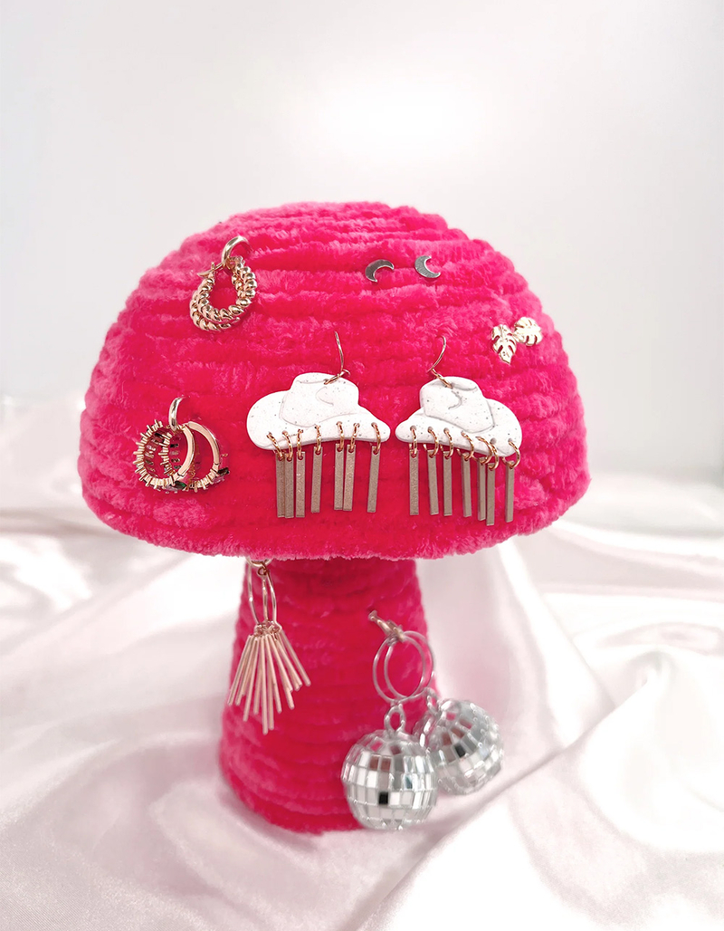 GOLDEN HOUR Velvet Mushroom Jewelry Holder image number 3