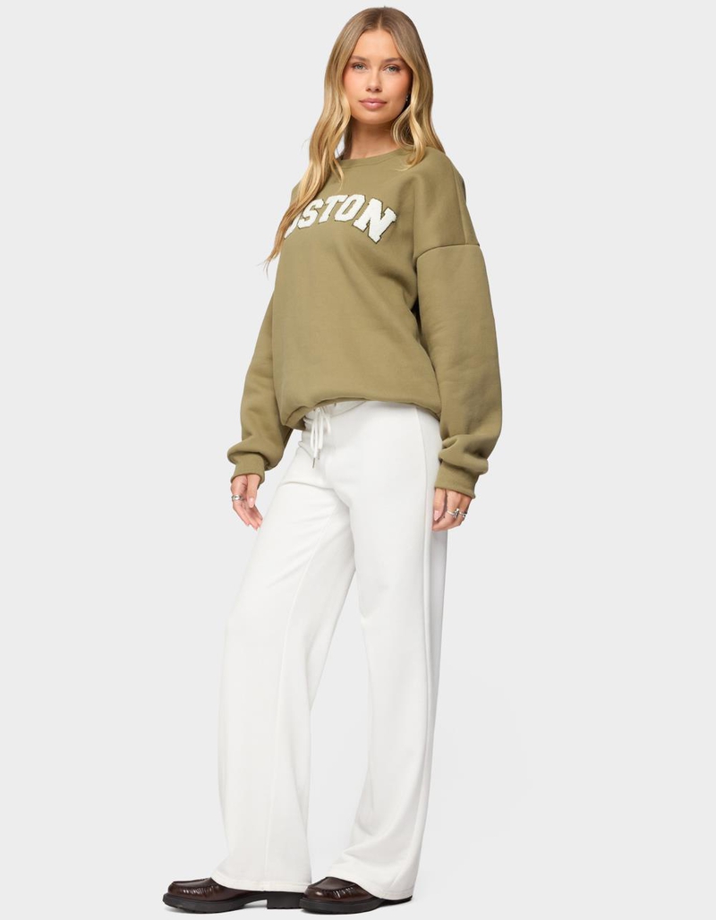 EDIKTED Boston Girl Sweatshirt image number 3