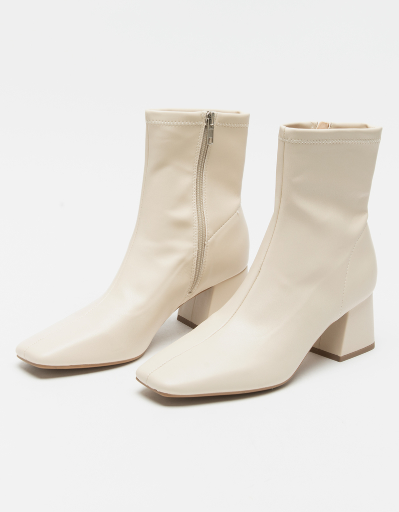 DELICIOUS Ankle Block Heel Womens Boots image number 0