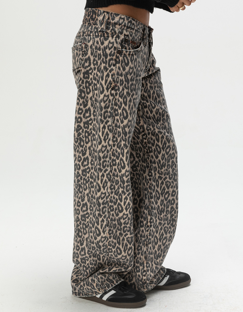 BDG Urban Outfitters Kayla Low Rider Womens Low Rise Leopard Print Baggy Jeans image number 2