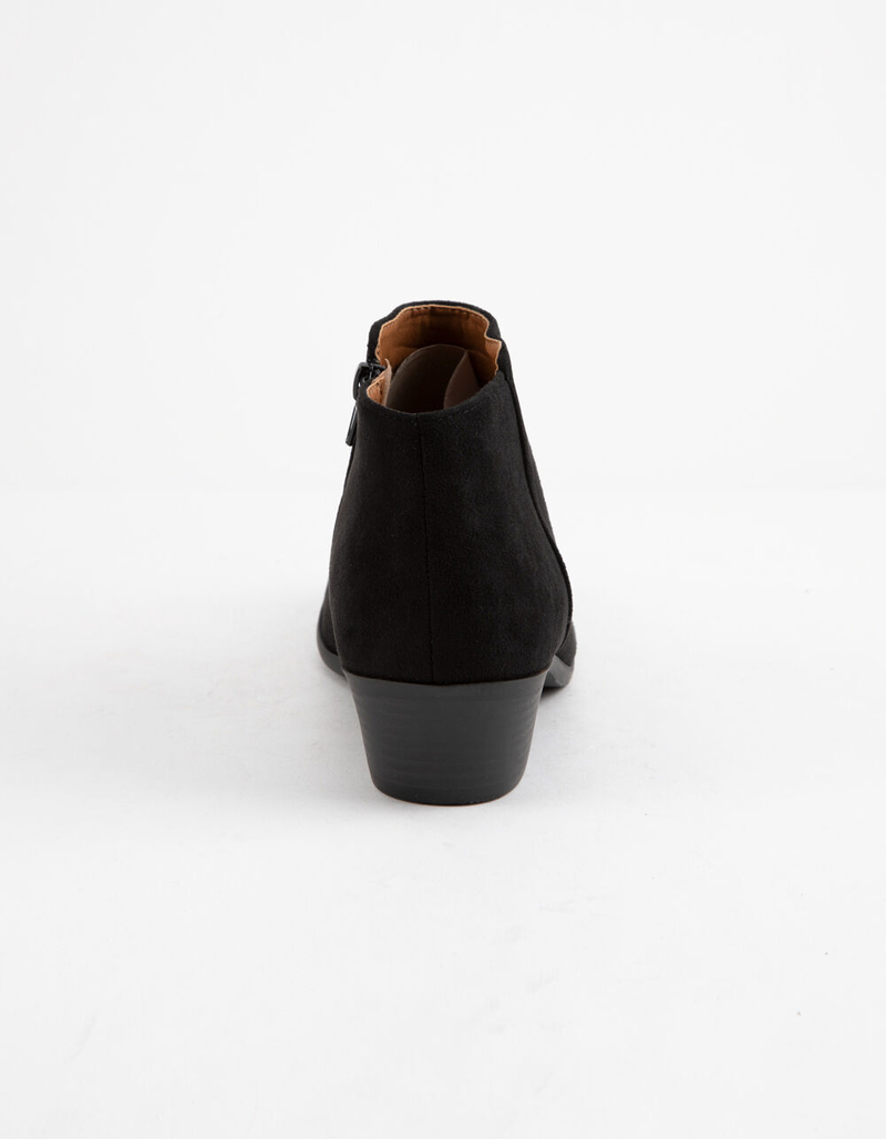 SODA Faux Suede Black Womens Booties image number 3