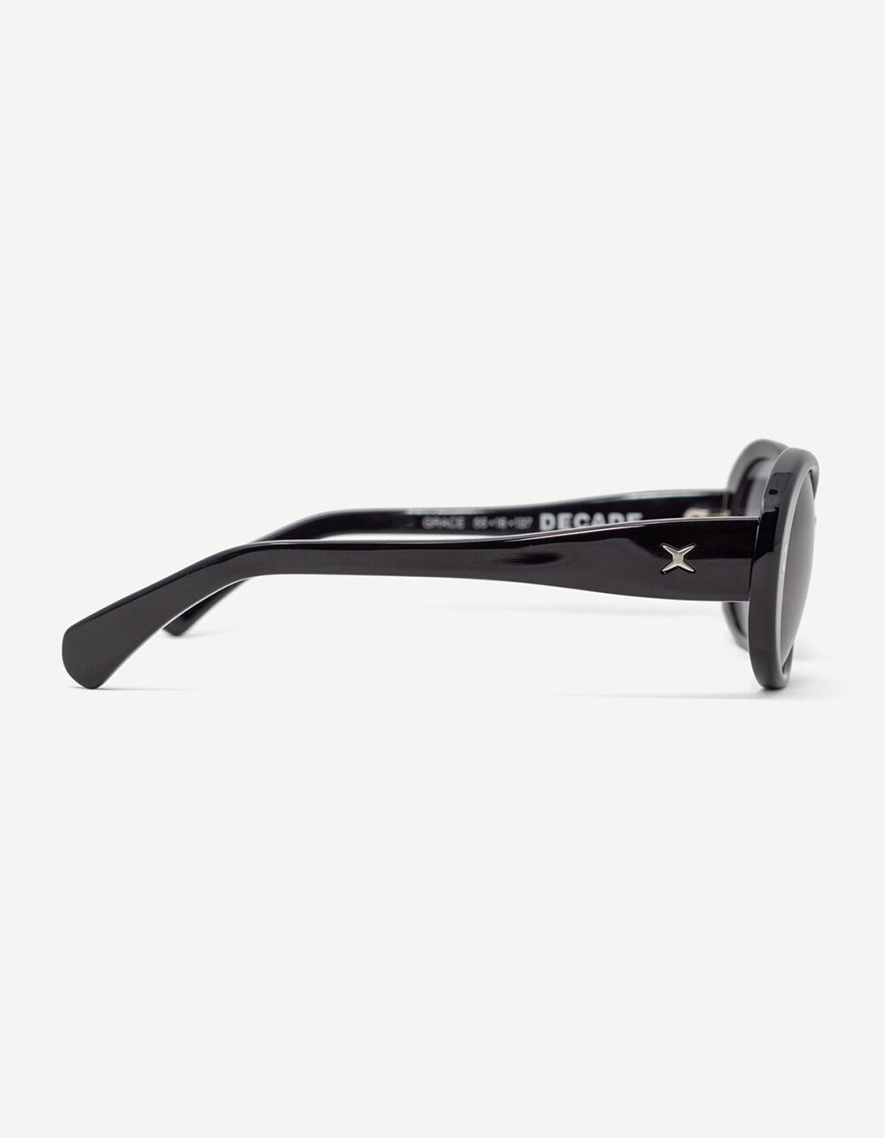 DECADE Grace 60s Sunglasses - BLACK - ONE SIZE | Tillys