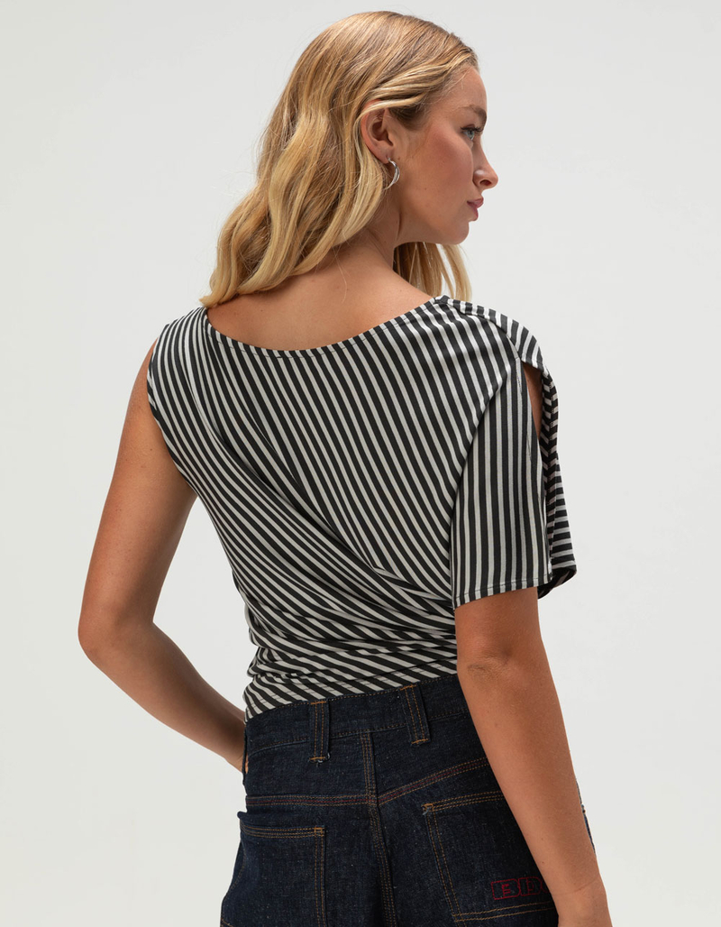 BDG Urban Outfitters Livia Womens Off The Shoulder Top image number 4