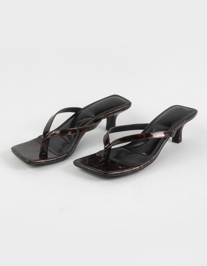 WILD DIVA Able Womens Kitten Heel Sandals image number 1