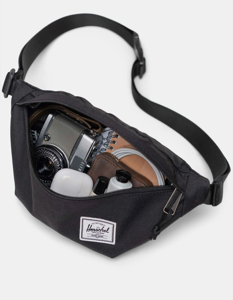 HERSCHEL SUPPLY CO. Classic Hip Pack image number 2