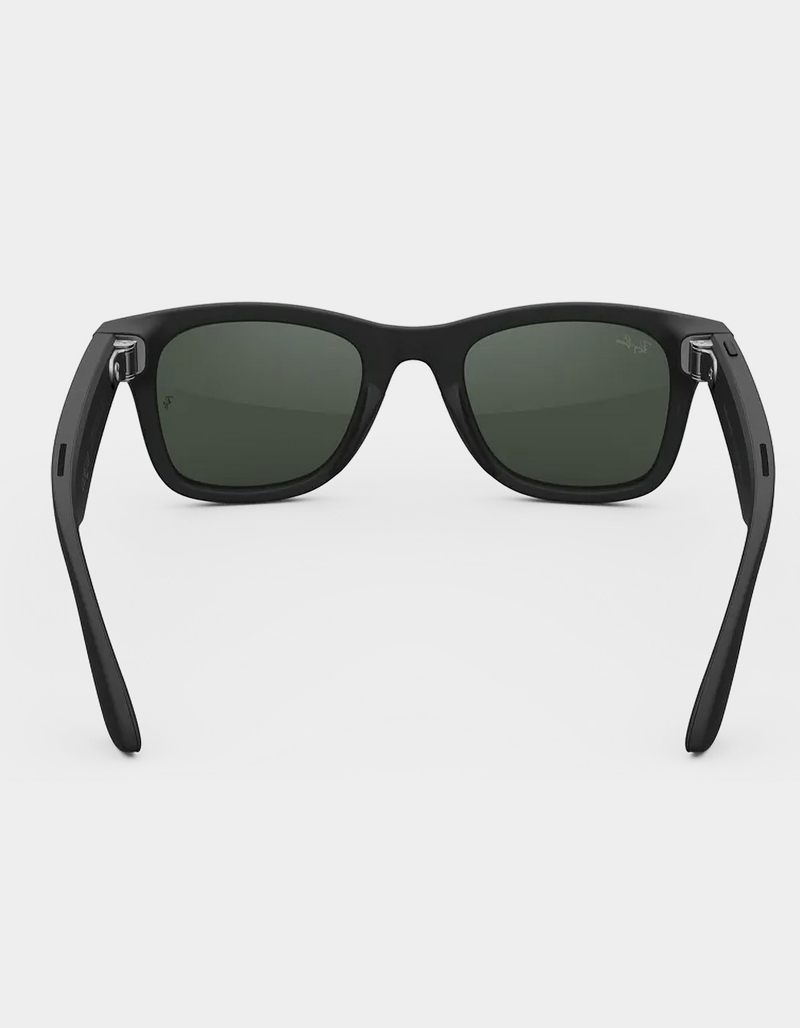 RAY-BAN x Meta Wayfarer Transition Glasses image number 3