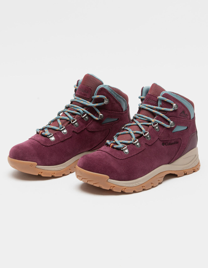 COLUMBIA Newton Ridge Plus Waterproof Amped Womens Hiking Boot image number 0