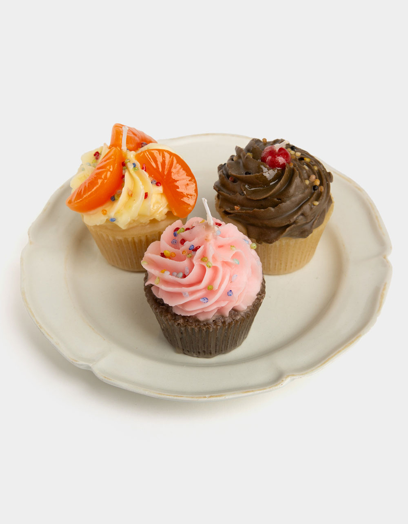 54 CELSIUS Buon Appetito Cupcake Candle image number 1