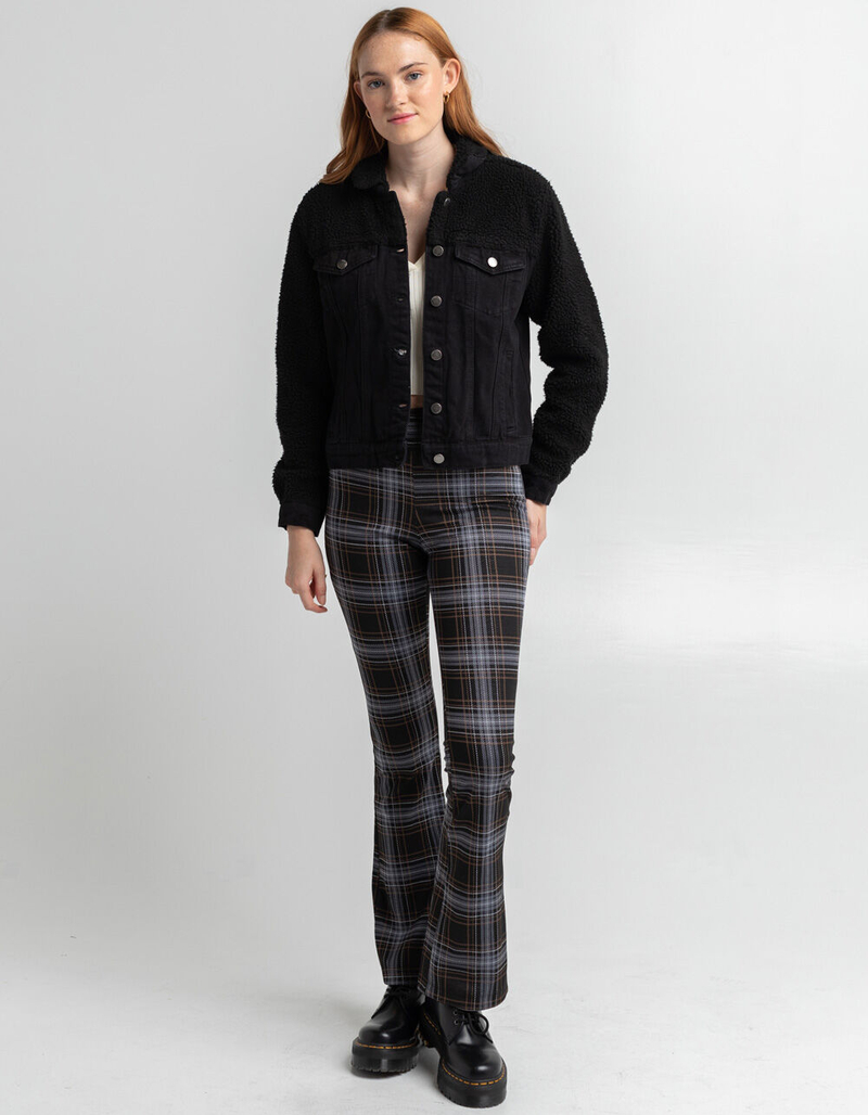 ASHLEY VINTAGE CHARM Womens Sherpa Trucker Jacket image number 3