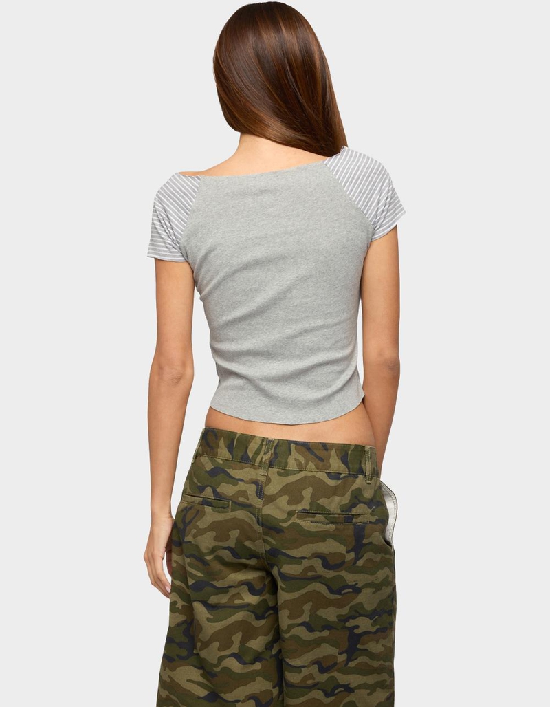 EDIKTED Marina Raglan Stripey Tee image number 2