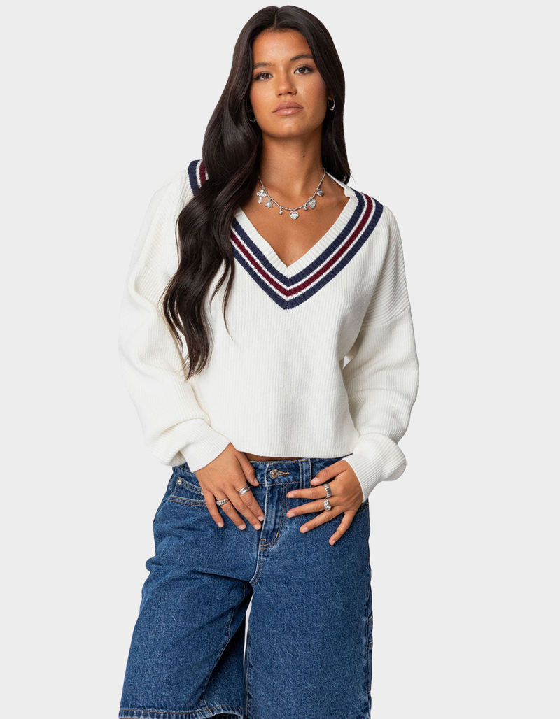 EDIKTED Lauryl V-Neck Sweater image number 0