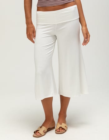FULL TILT Womens Low Rise Gaucho Pants Alternative Image
