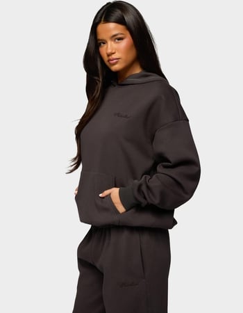 EDIKTED Basic Girl Oversized Edikted Hoodie Alternative Image