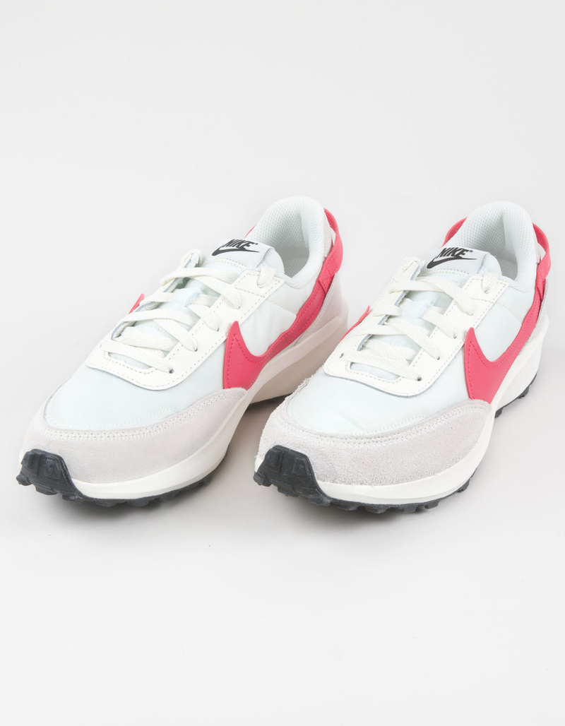 NIKE Waffle Debut Womens Shoes image number 1