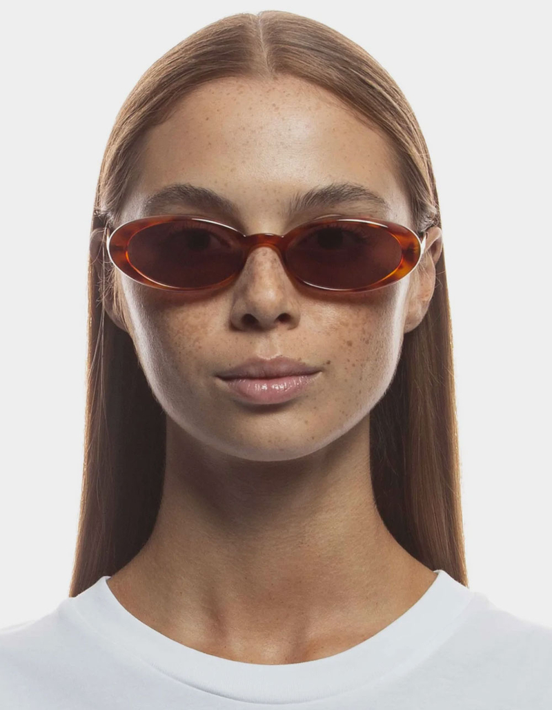 LE SPECS Magnifique Sunglasses image number 2