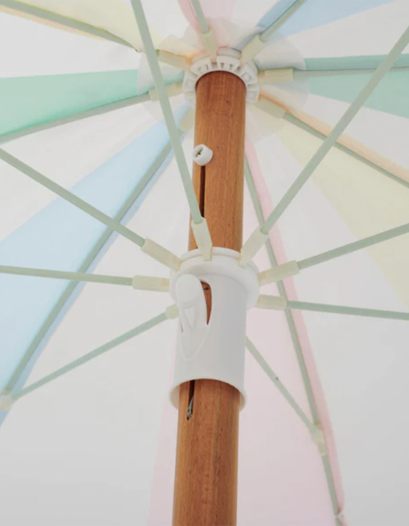 SUNNYLIFE Beach Umbrella image number 3