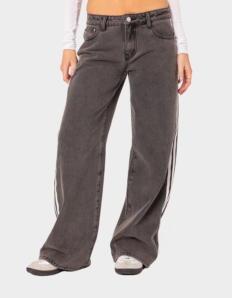 EDIKTED Washed Low Rise Ribbon Jeans image number 2